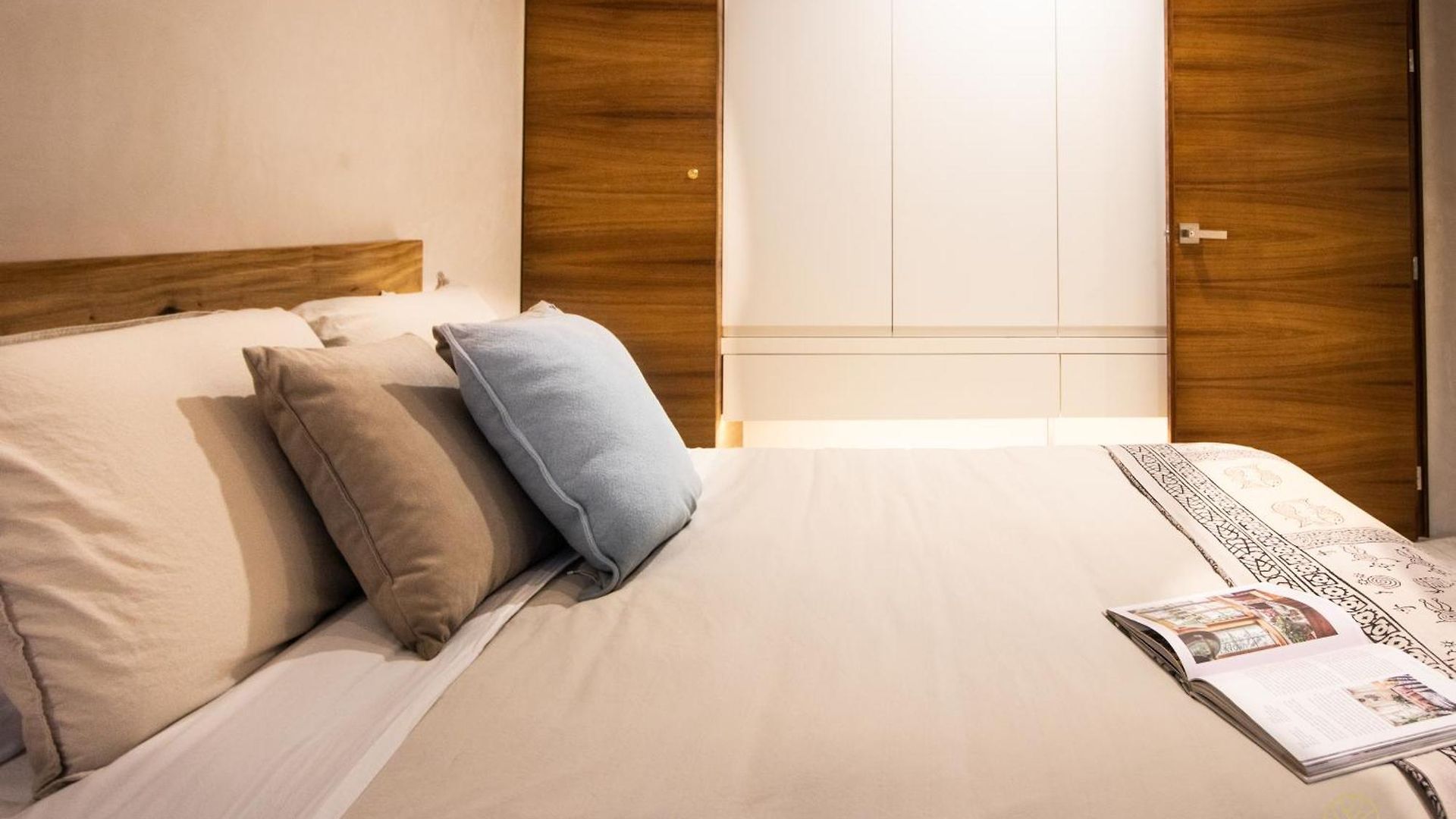 Apartment Spacious 2br - Wide Balcony W/tub & Yoga Deck *