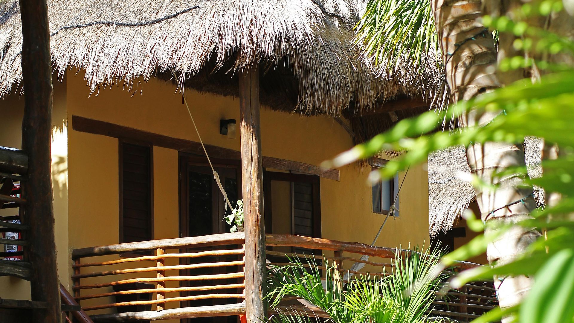 Hip Hotel