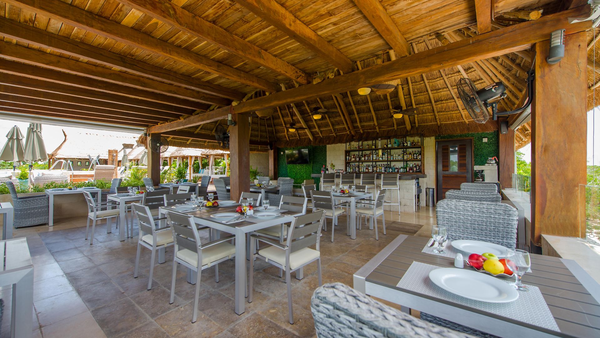 Naay Curamoria Collection Tulum
