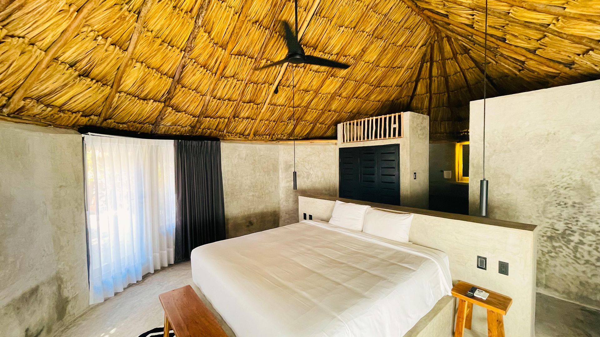 Hotel Maya By G