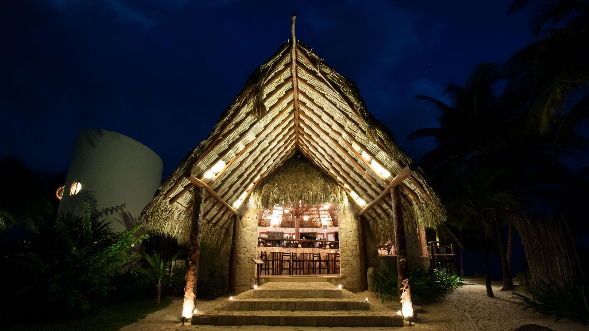 Hotel Maya By G 4*