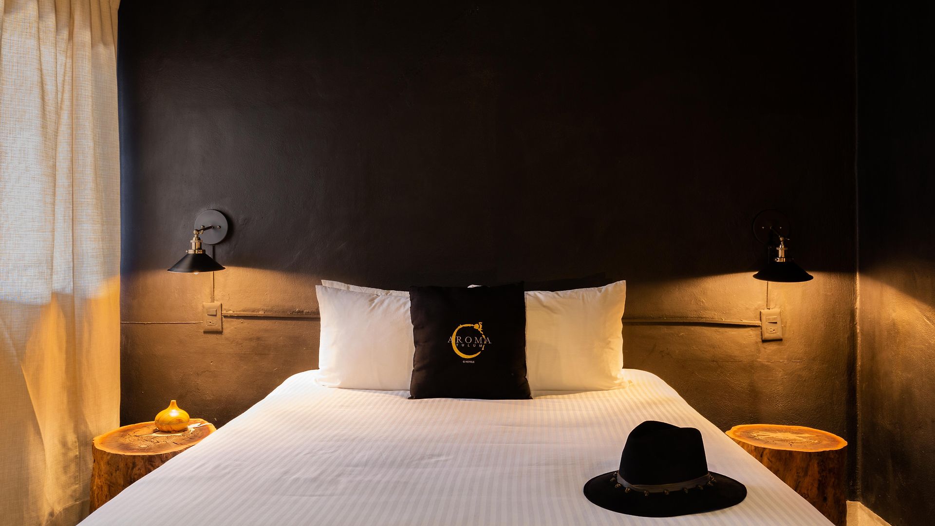 Aroma & Club Hotel 3*