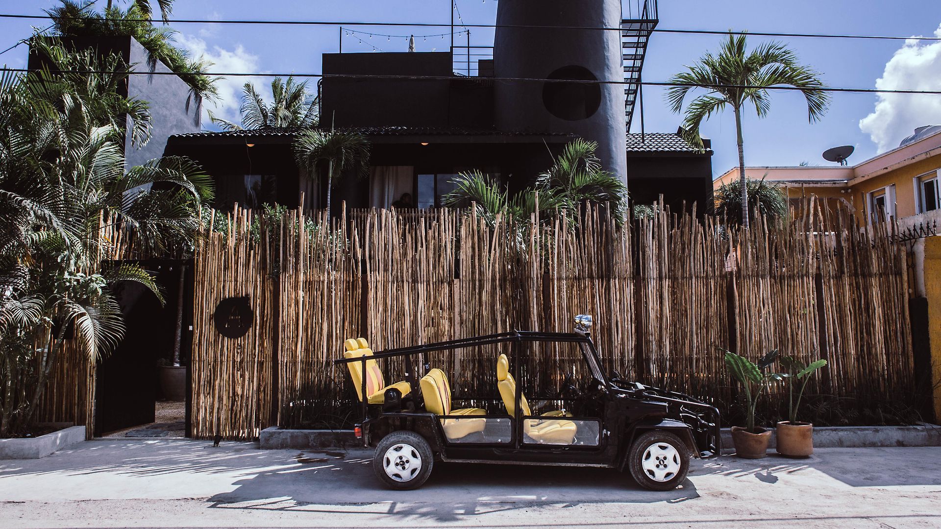Aroma & Club Tulum