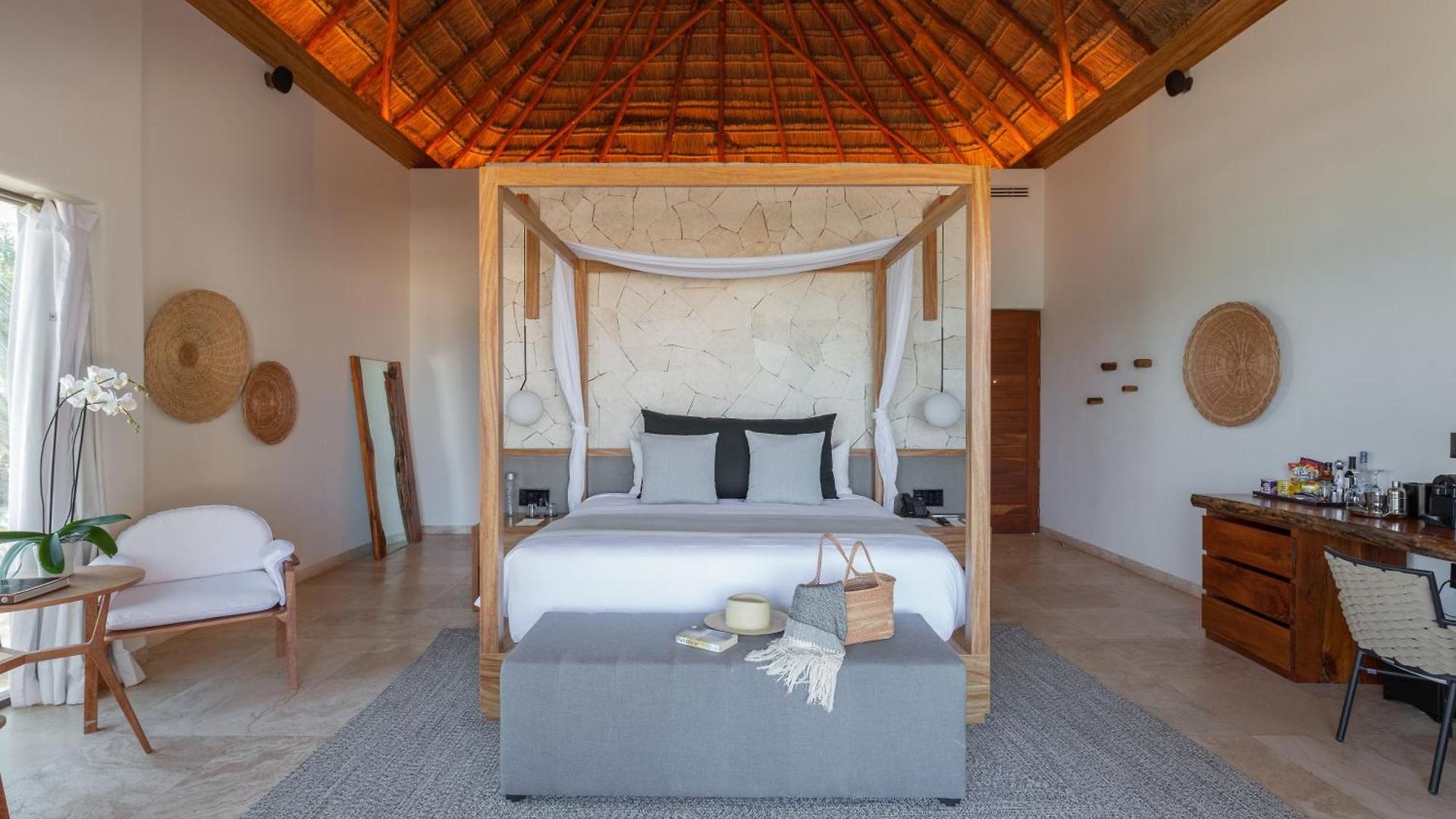 Hotel Tago By G 5*