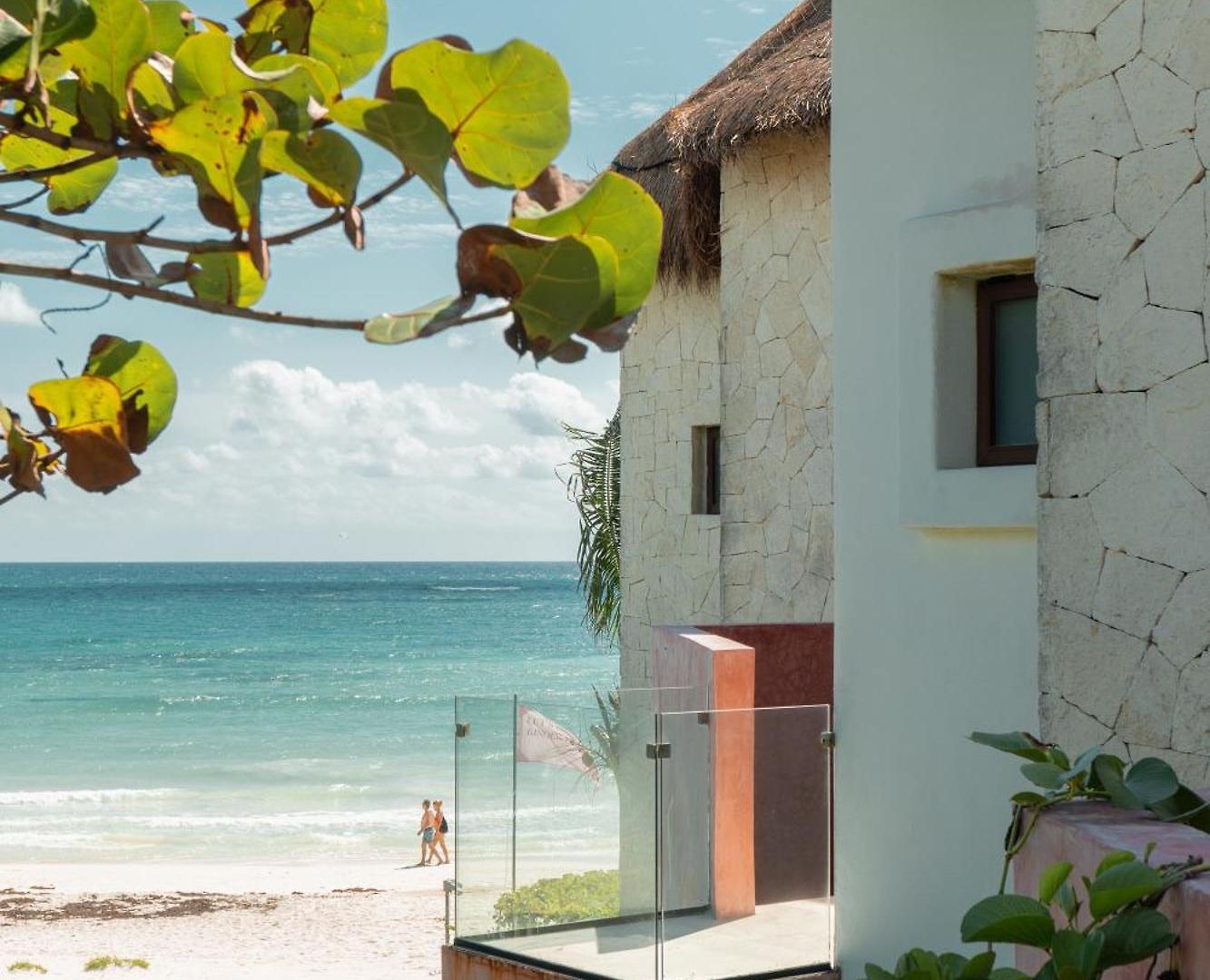 Tago By G Hotel 5*