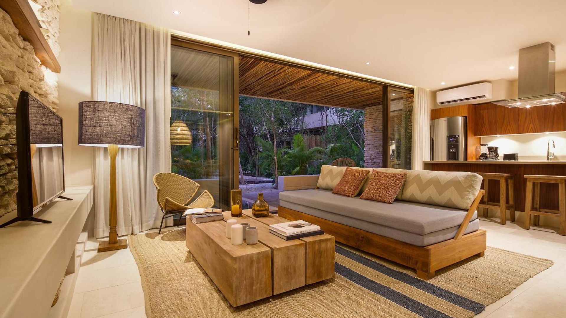 Copal Hotel 5*