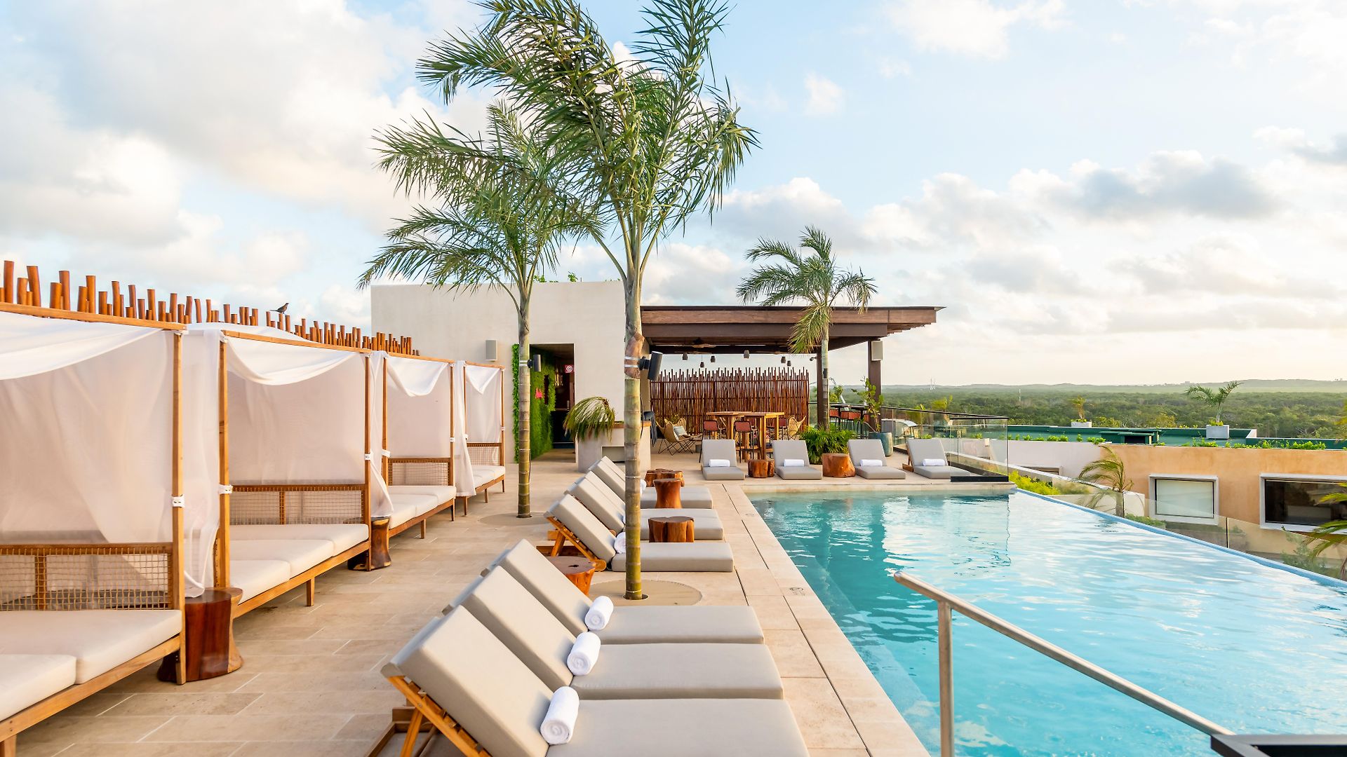Aloft Hotel Tulum