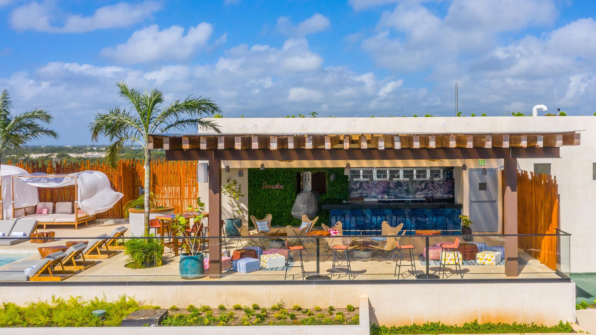 Aloft Hotel 4*
