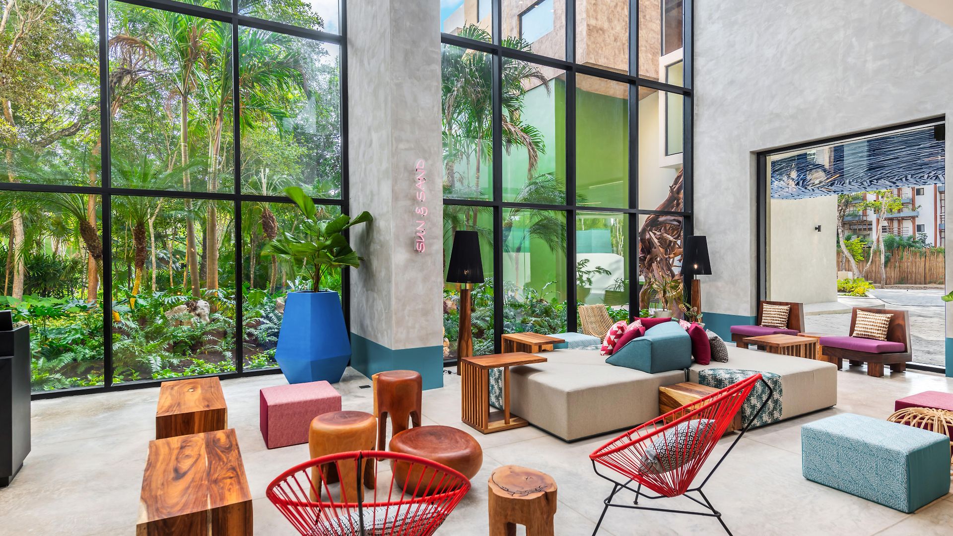 Hotel Aloft 4*