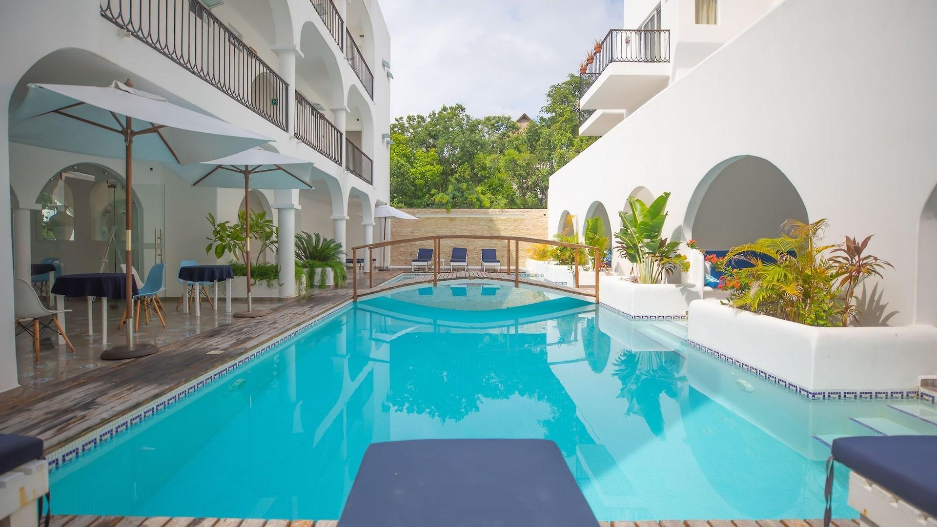 Hotel Mediterraneo 3*