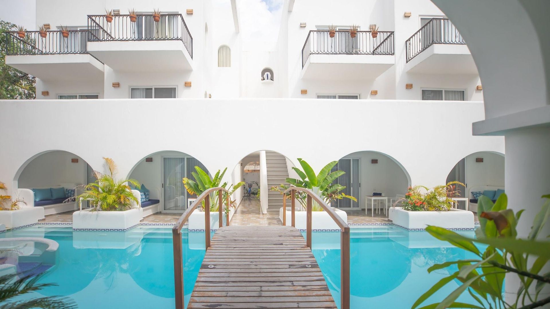 Hotel Mediterraneo 3*