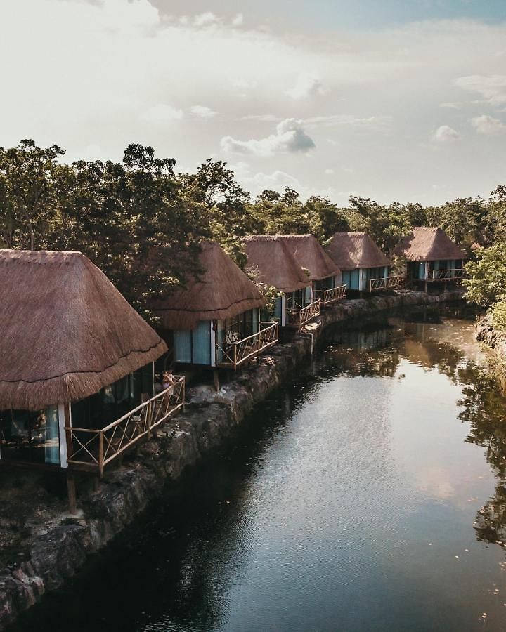Zamna Eco-lodge