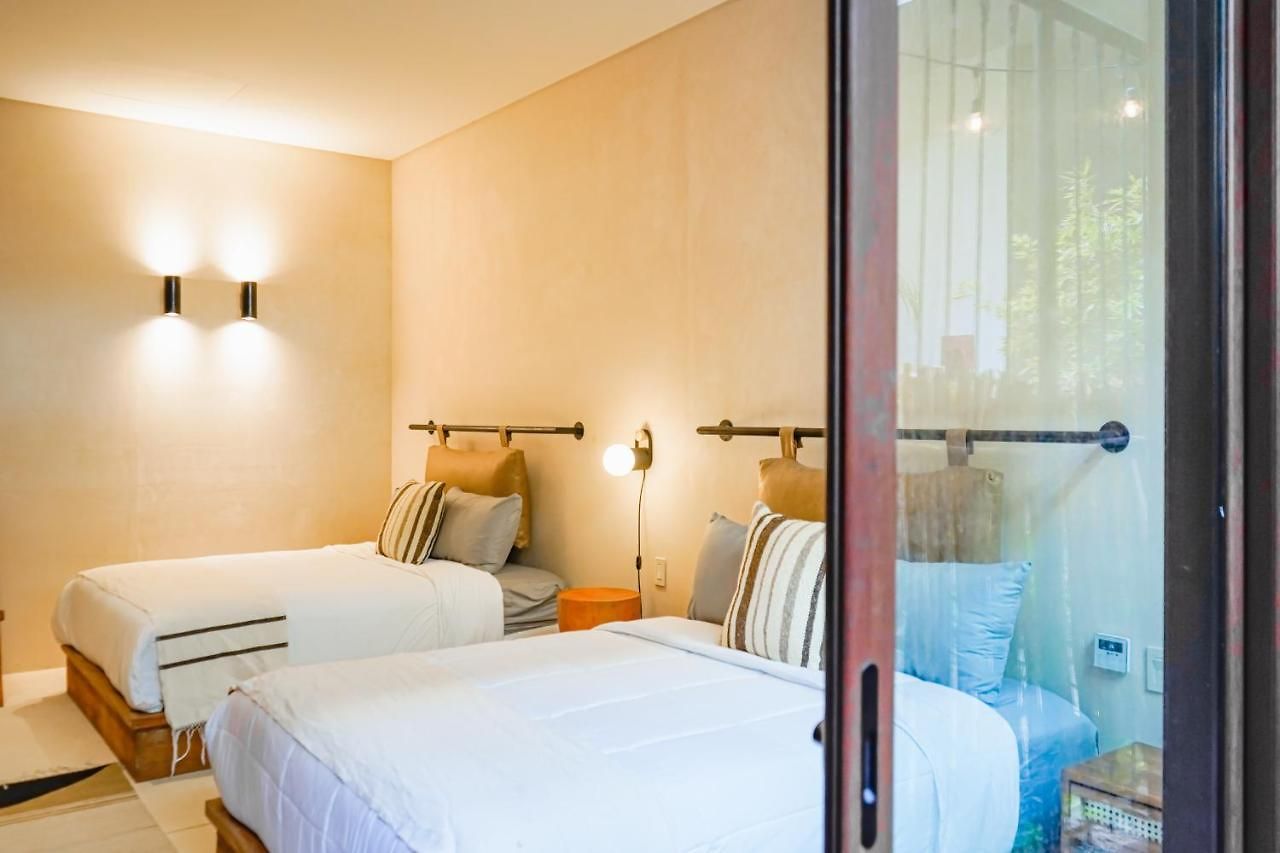 Hotel Amelia Pb 108