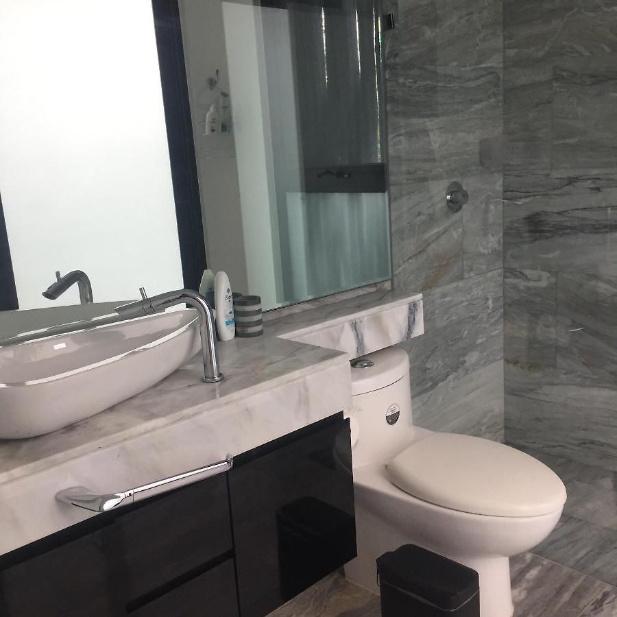 Black House Aparthotel