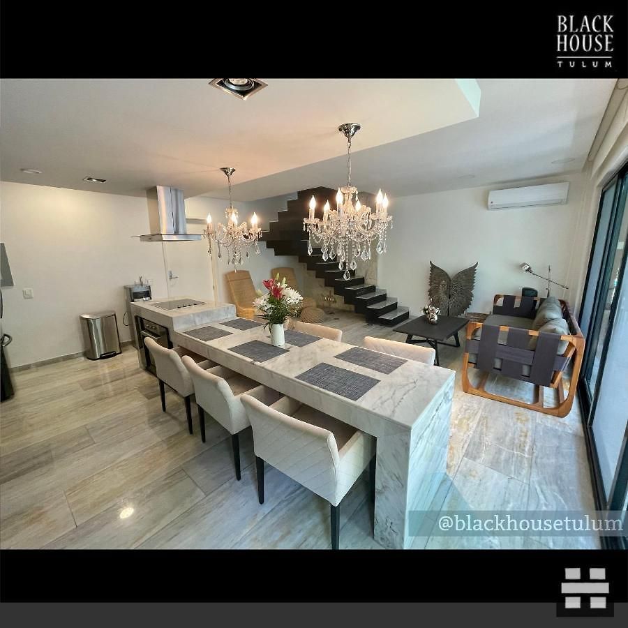 Black House Apartahotel *
