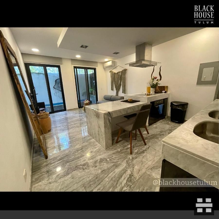 Black House