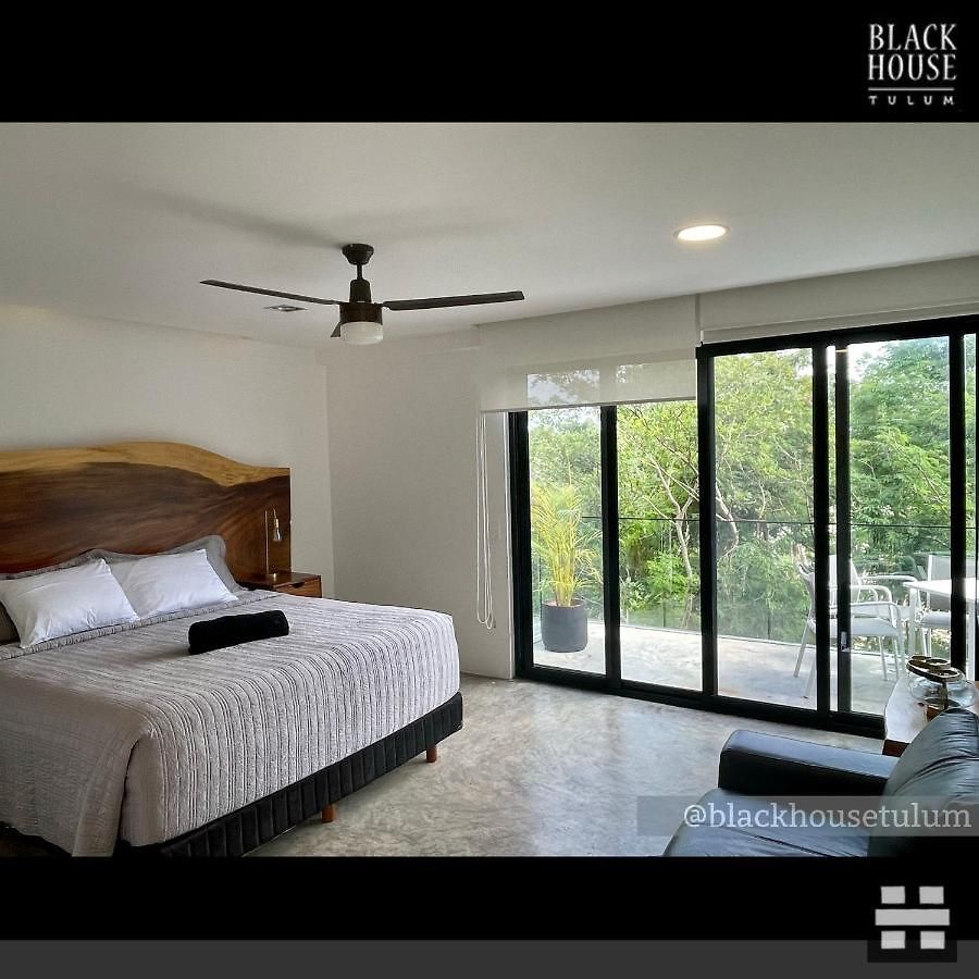Black House