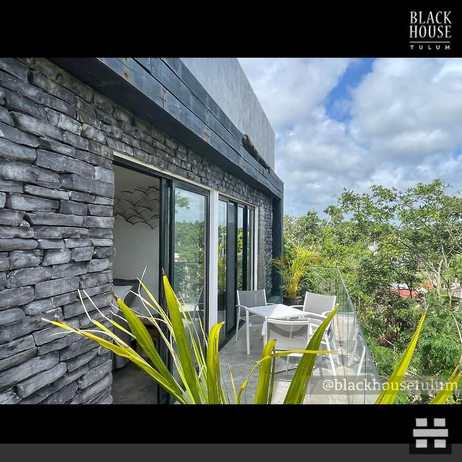 Black House Tulum