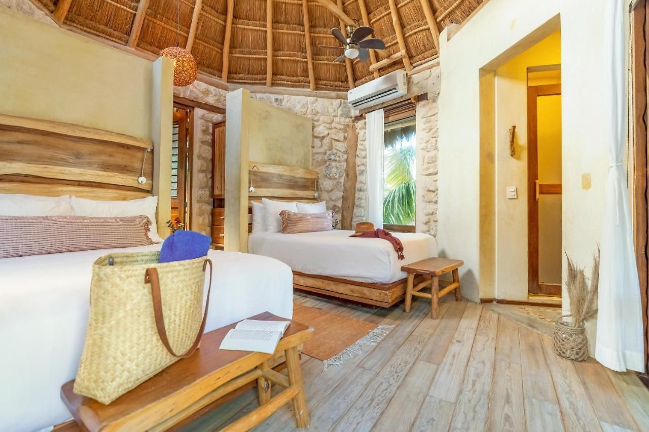 Hotel Alaya Beachfront 4*