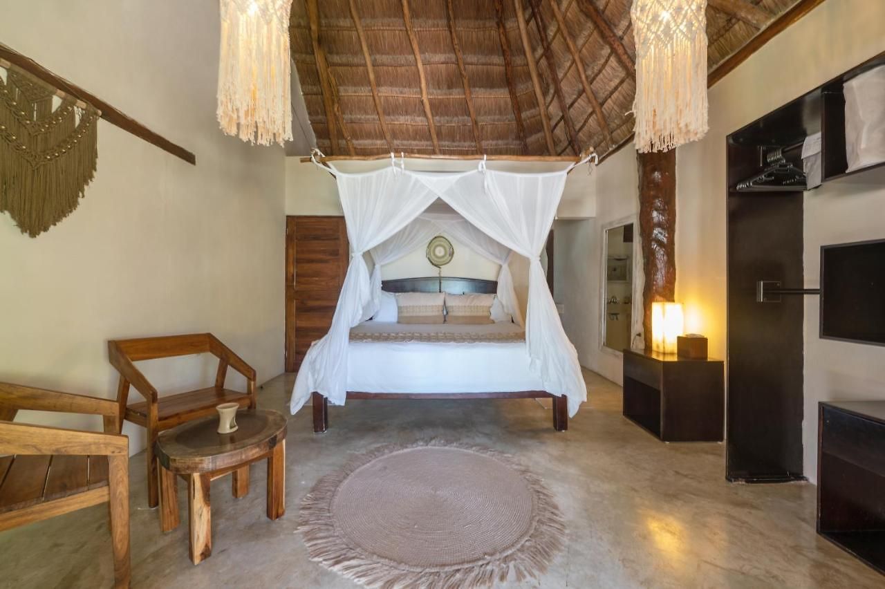 Hip Tulum