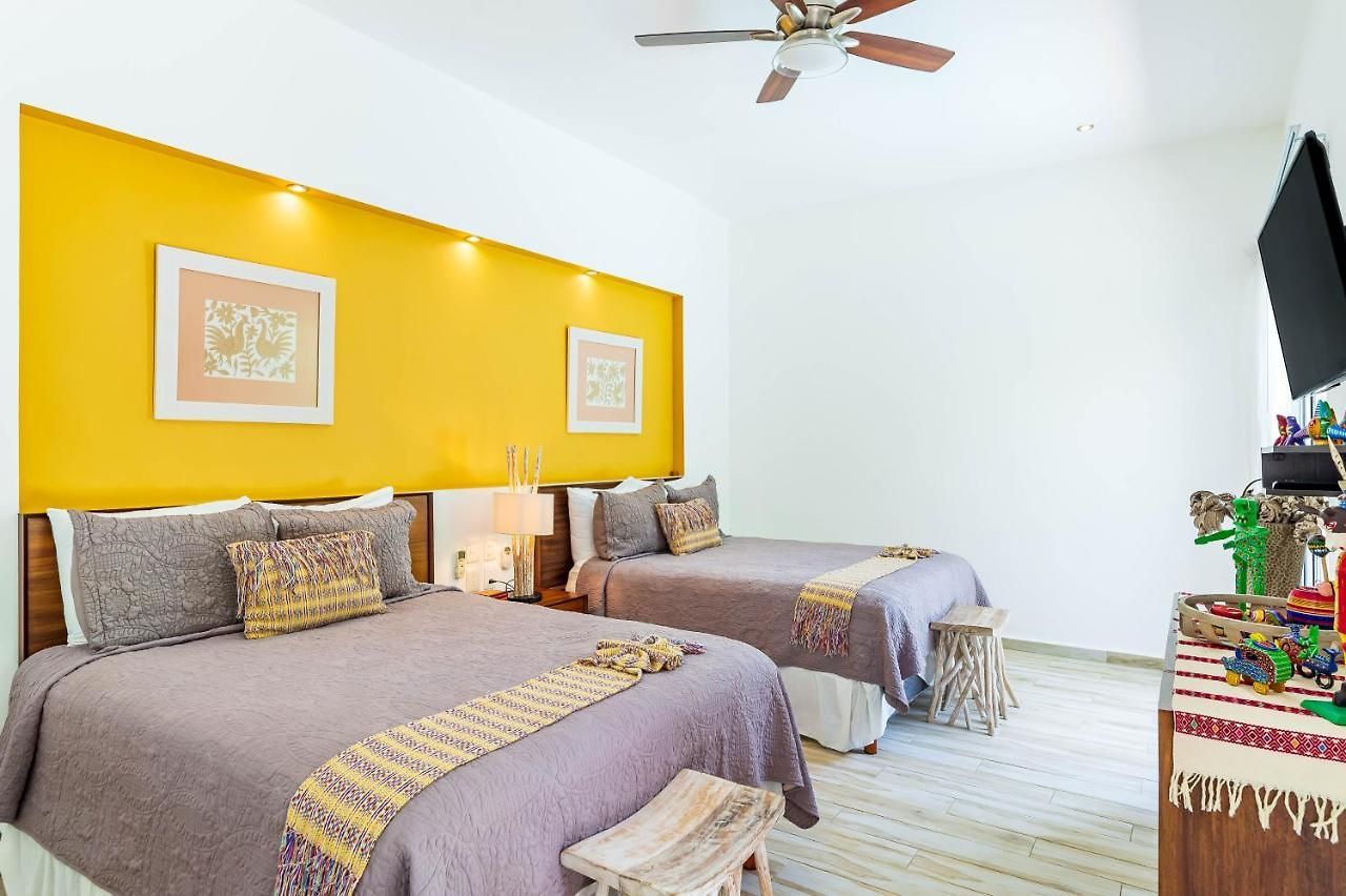 Holiday home Calma, Chic & Mexican Villa, A True Oasis Pool, Security *