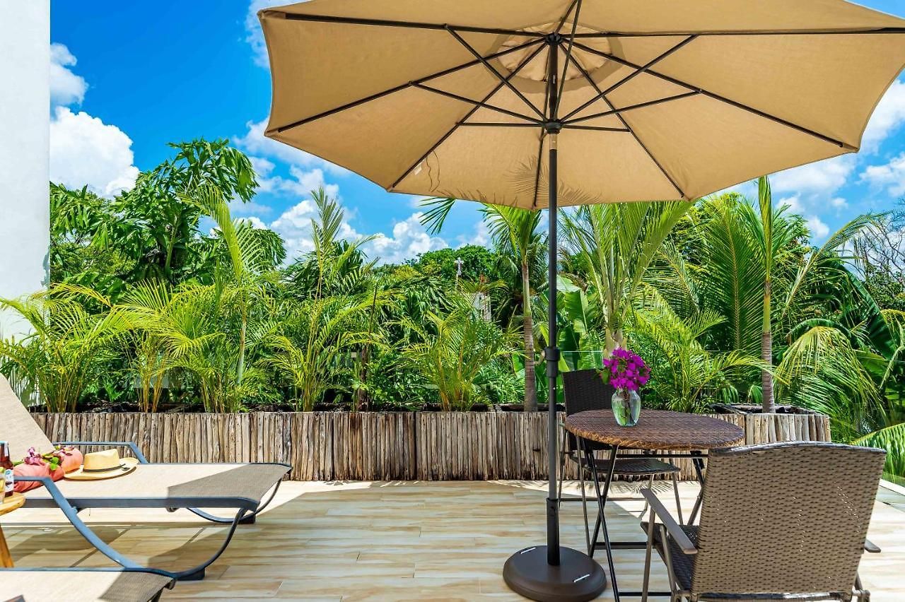 Calma, Chic & Mexican Villa, A True Oasis Pool, Security Holiday home *