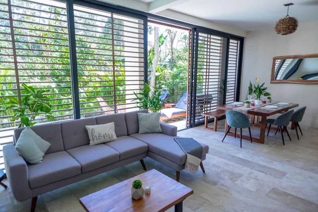 Exquisite Jungle W/private Pool! Apartamento