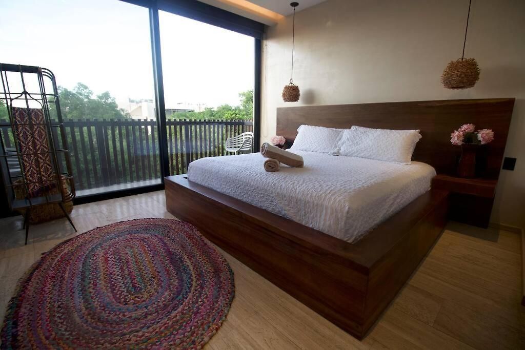 Stylish & Luxury Penthouse & Apartment, Private Pool, Private Hot Tub, Terrace And Roof At Jungle Apartment