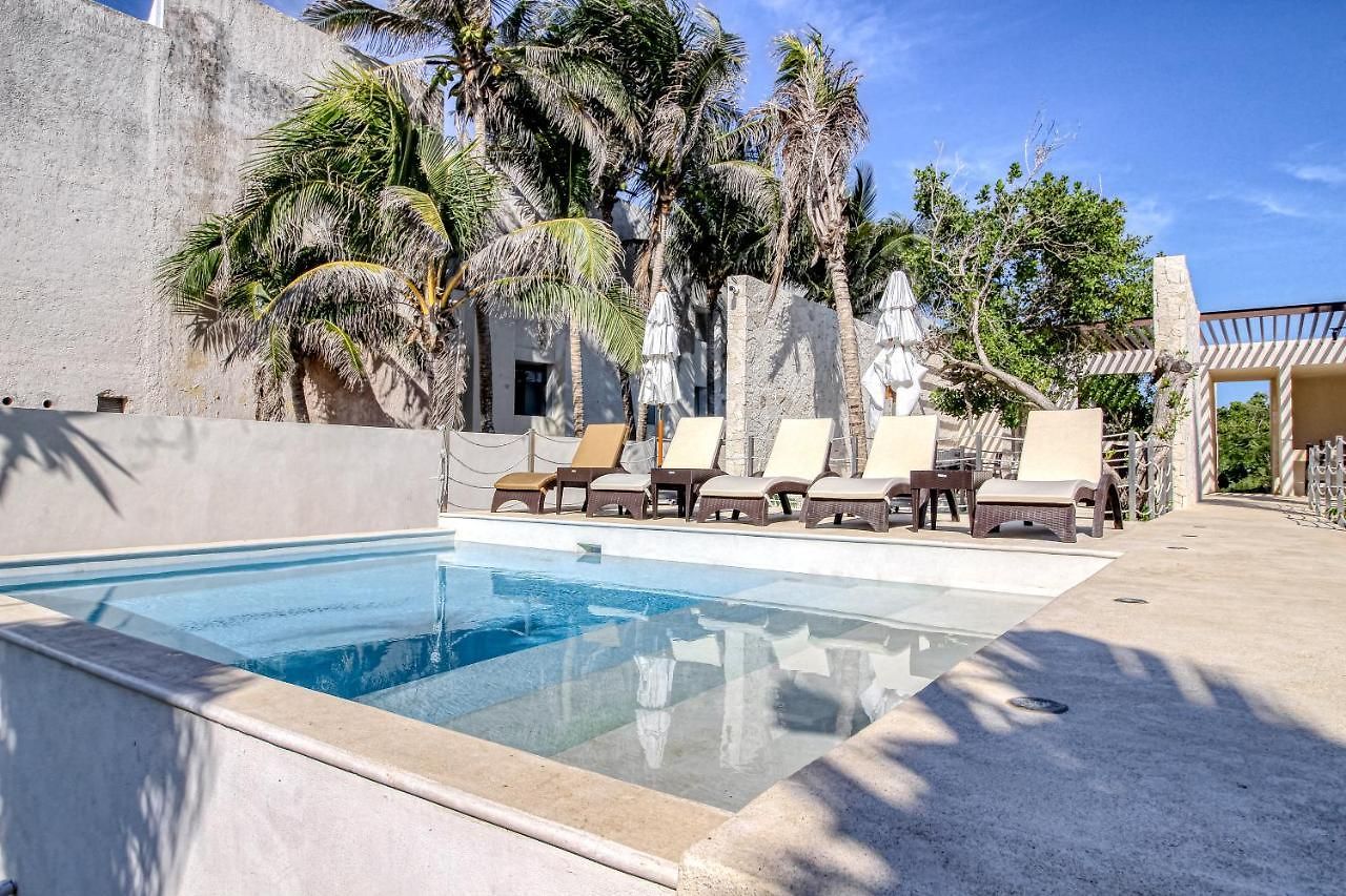 Tao Santamar F-204 Hotel
