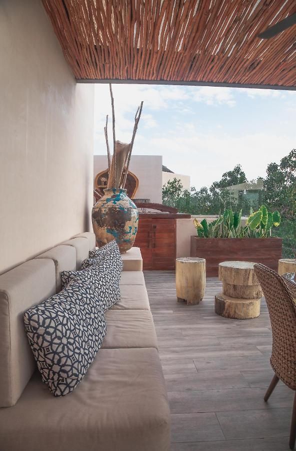 Stylish & Luxury Penthouse & Apartment, Private Pool, Private Hot Tub, Terrace And Roof At Jungle *
