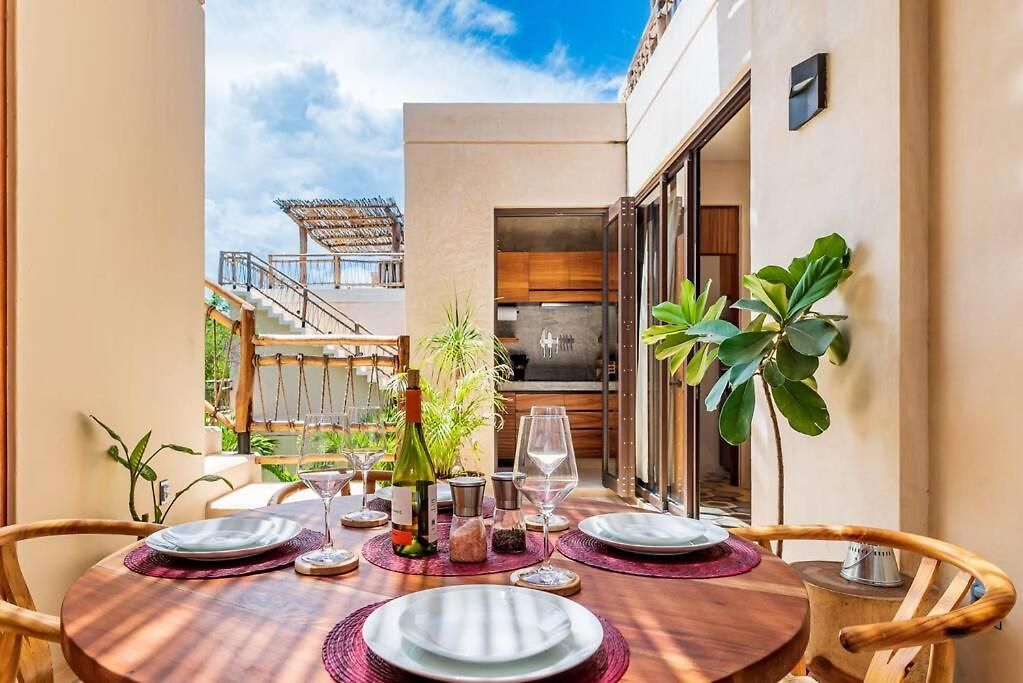 @villa.akbal- 2bd Rooftop W/ Open Dinning Apartment