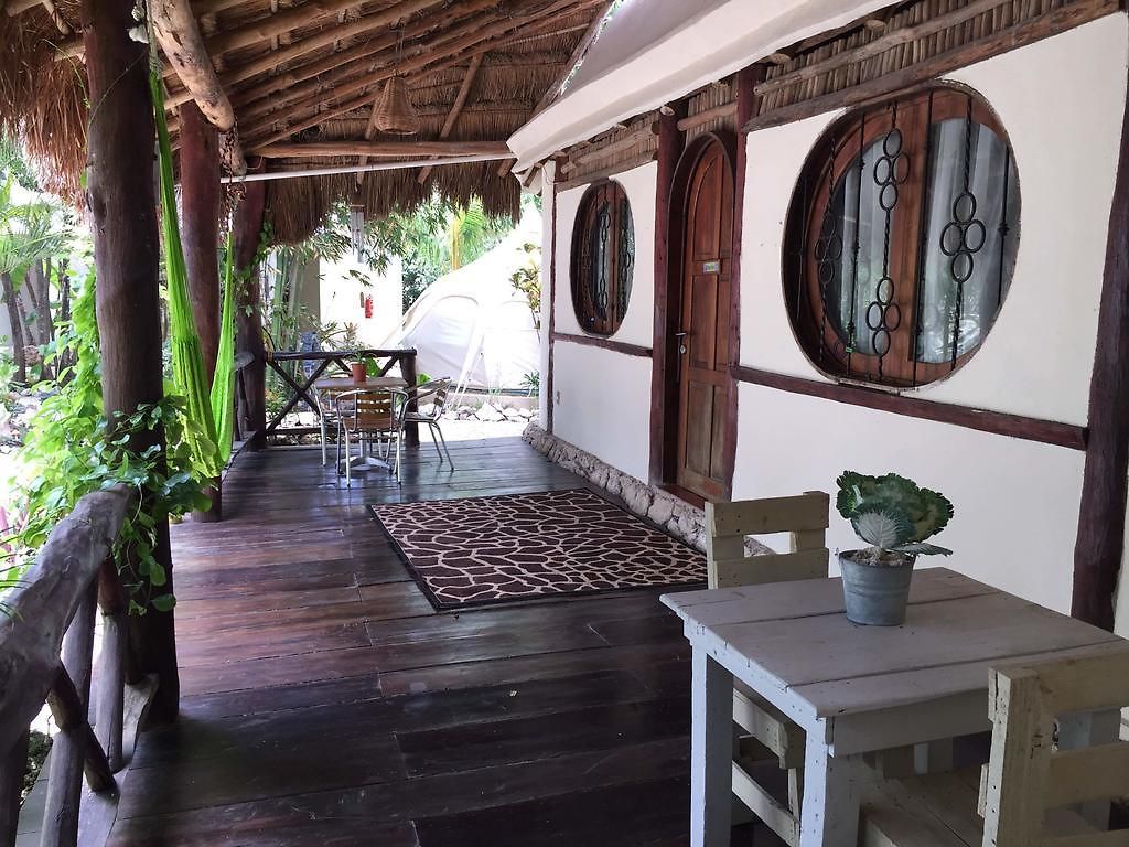 Harmony Glamping Boutique And Yoga 2*