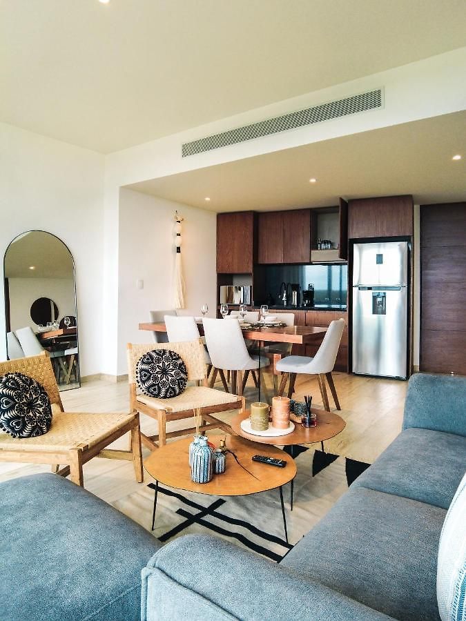 Mistiq Gardens Apartment *