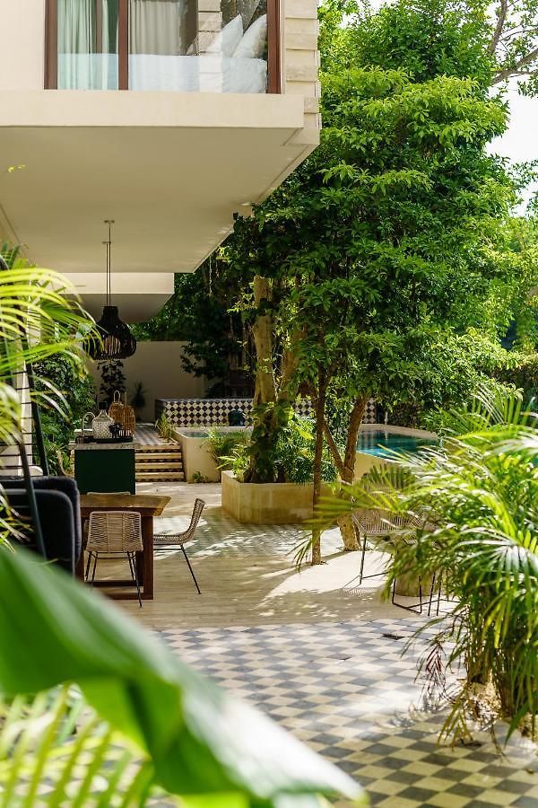 Apartment 204 Hidden Gem In The Heart Of W/ Huge Private Terrace And Pool For 6 Pax