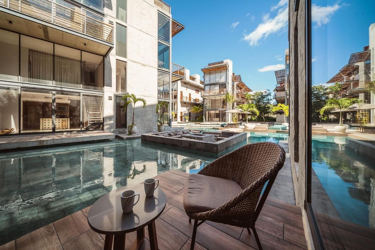 Incredible 1br Swim Up With Private Cenote And Big Gym Apartment