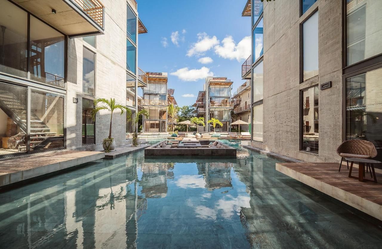 Apartment Incredible 1br Swim Up With Private Cenote And Big Gym *