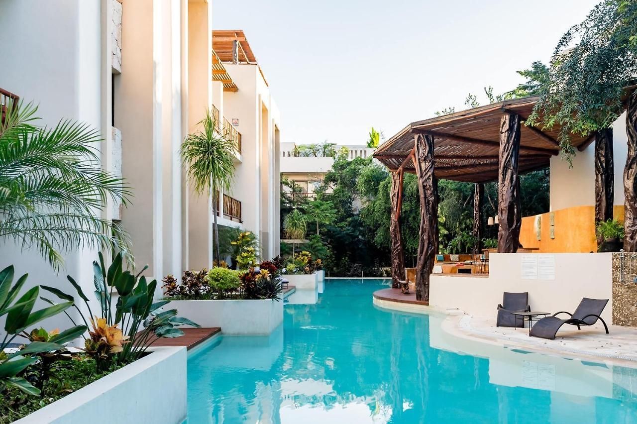 Stylish 2b With Direct Pool Access In Aldea Zama *