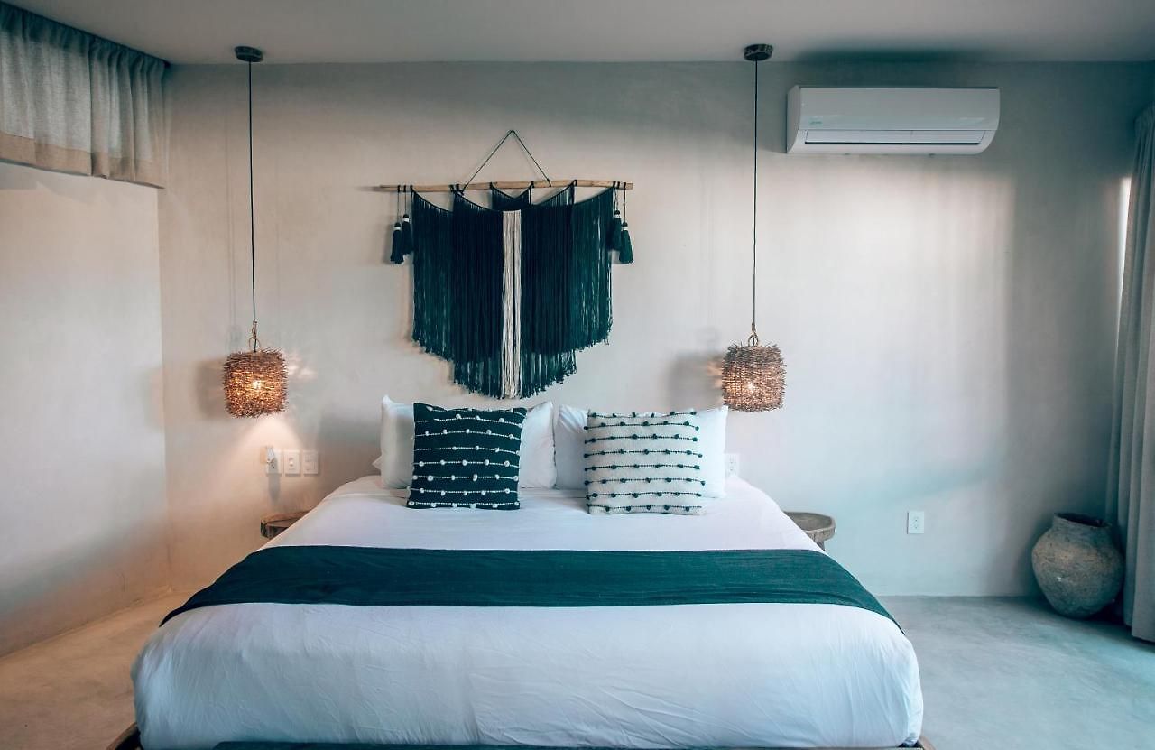 Vida Jungle 7 With Special Fee To Access Bardo *