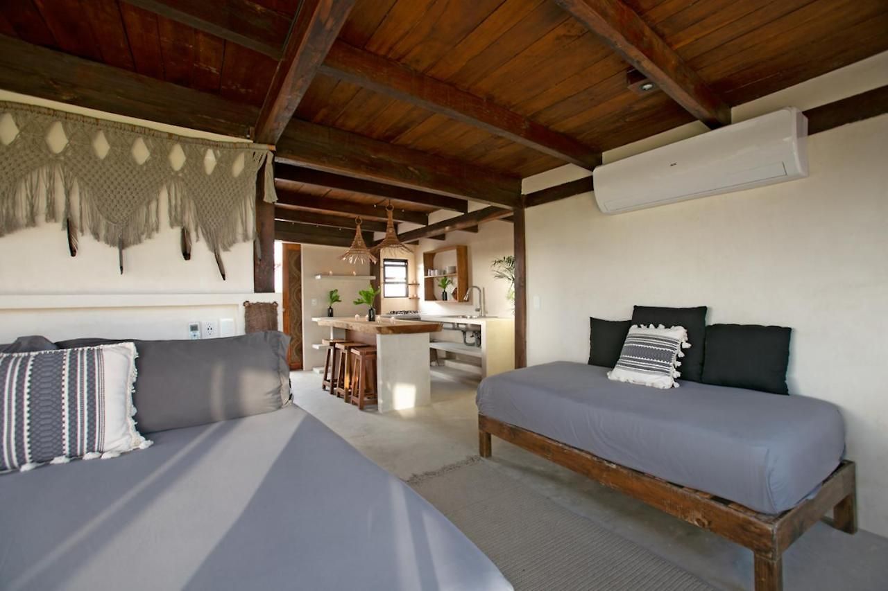 Hotel Amansala