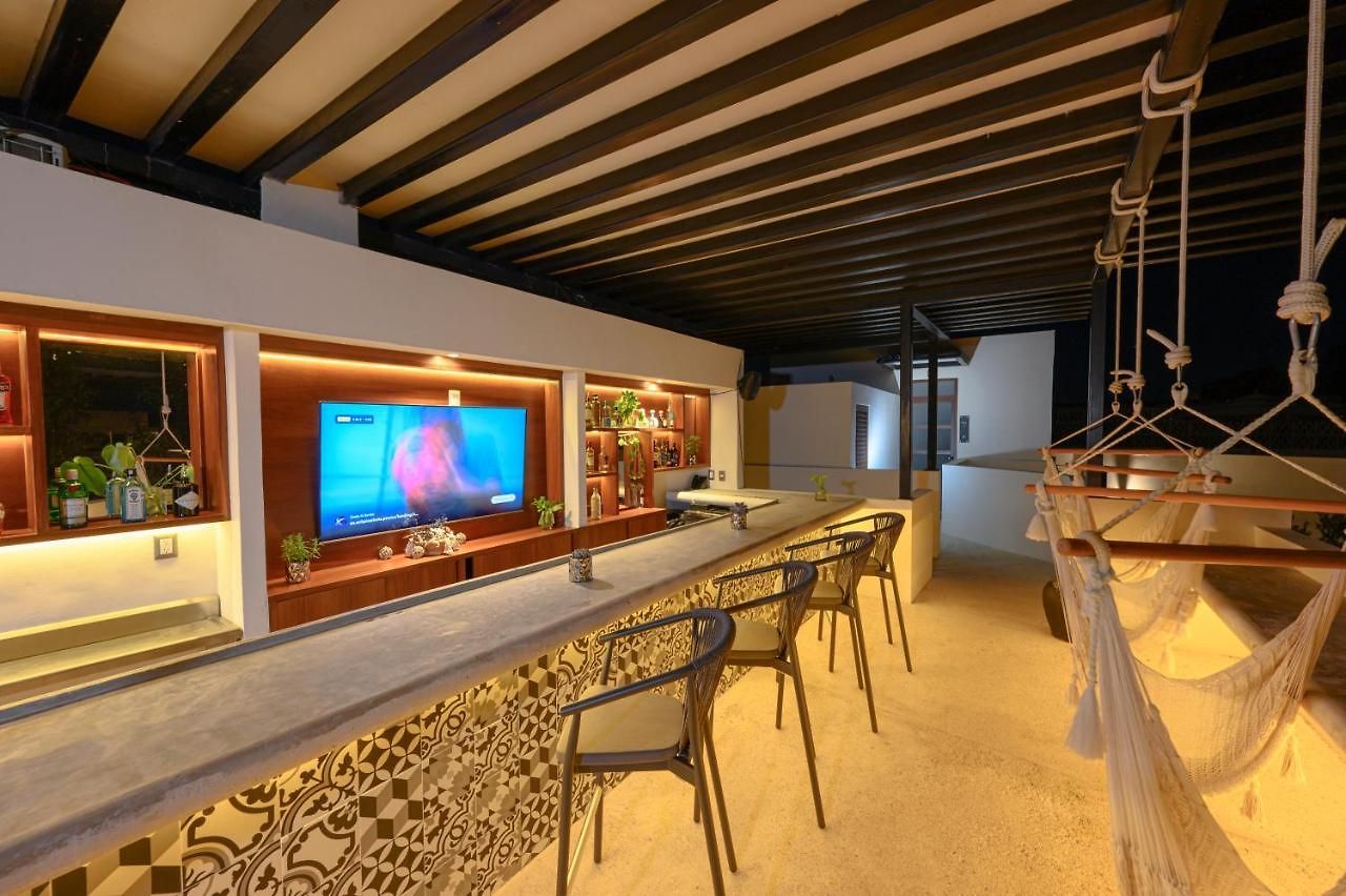 Kasa Kuyen - Adults Only 4*