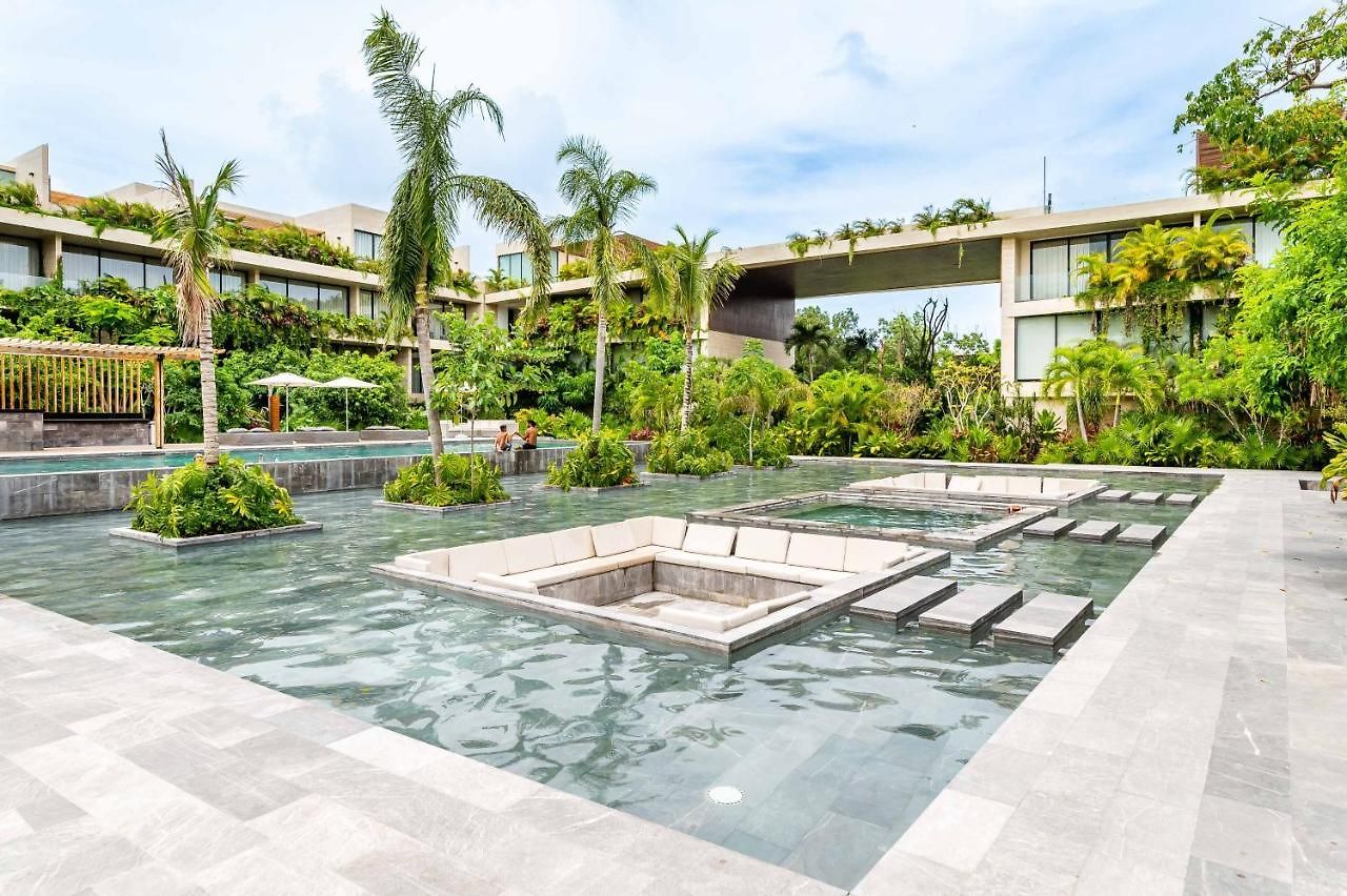 D-101 * Tulum