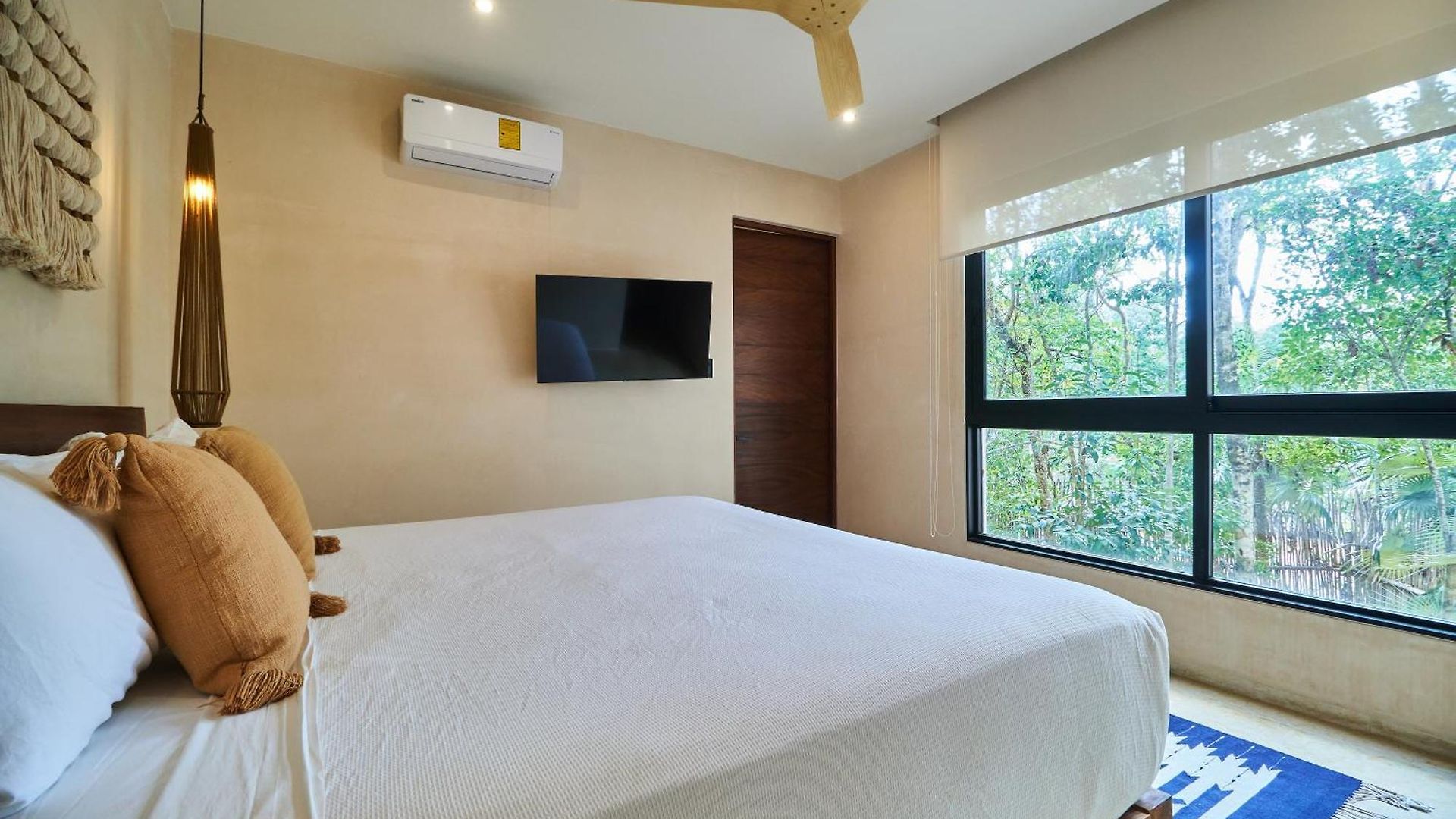 Rotamundos Luxury In Luum Zama