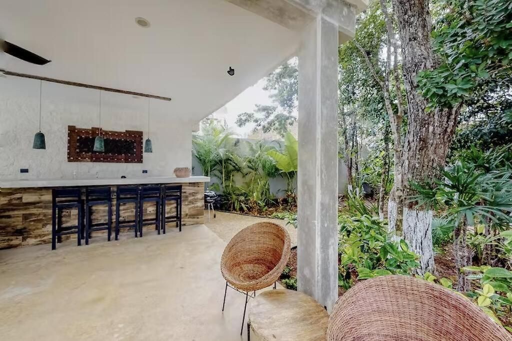 Spacious Condo, Beautiful Pool, Wi-fi - Casa Kaanal 104 Apartment *