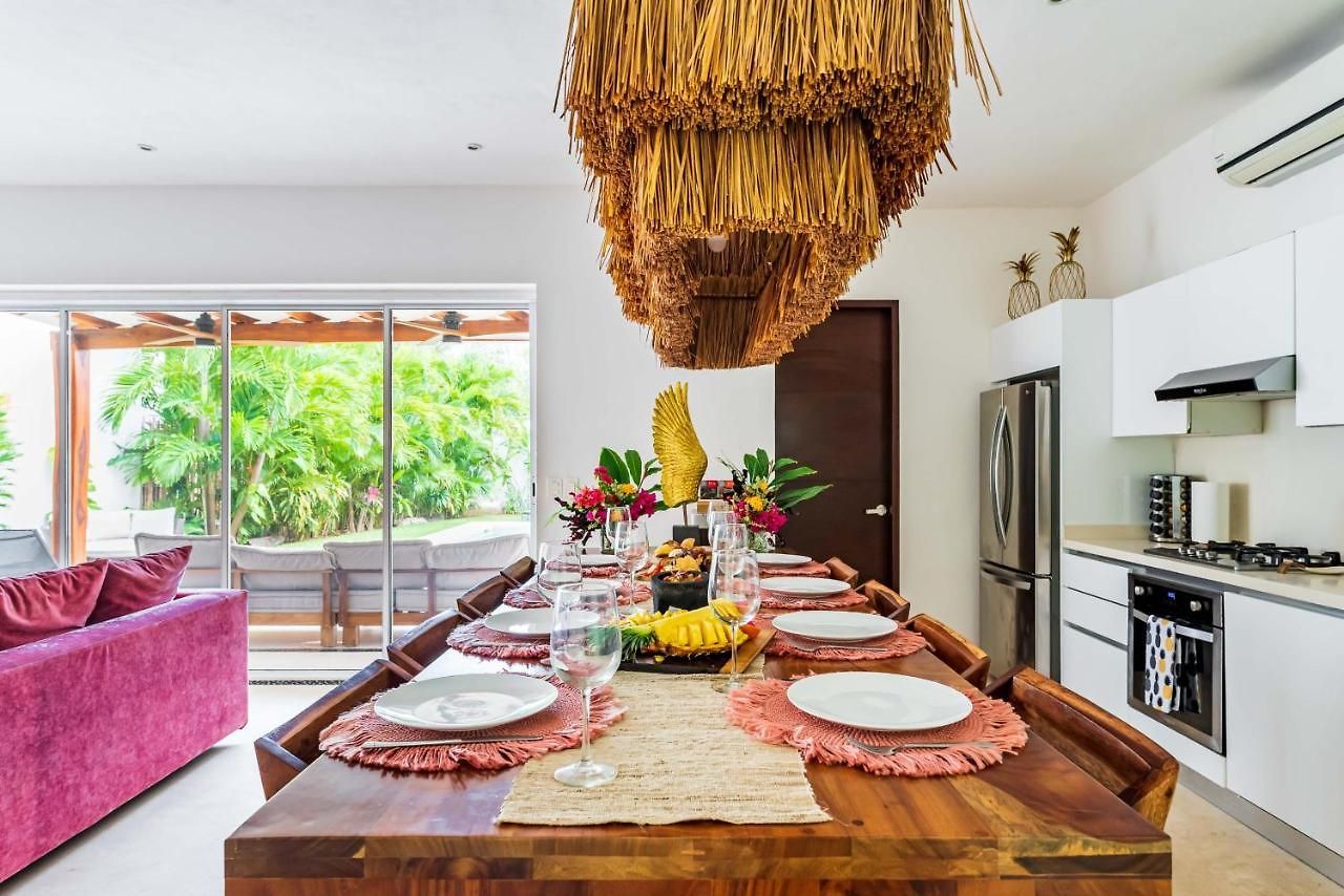 Ek'balam & Flamingo, Luxury Villas, Private Pool, Private Garden, Jacuzzi, 24h Security