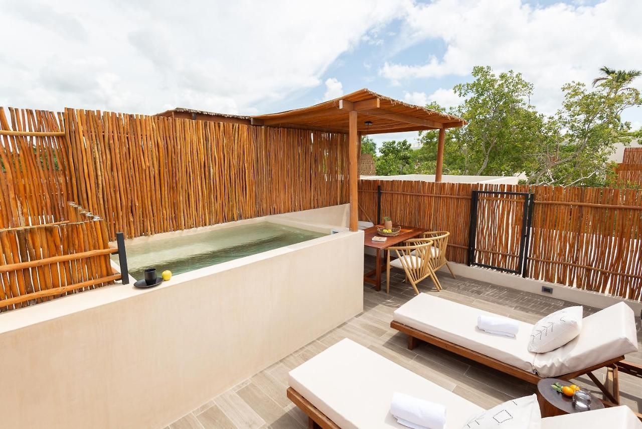 Atman Residences Hotel