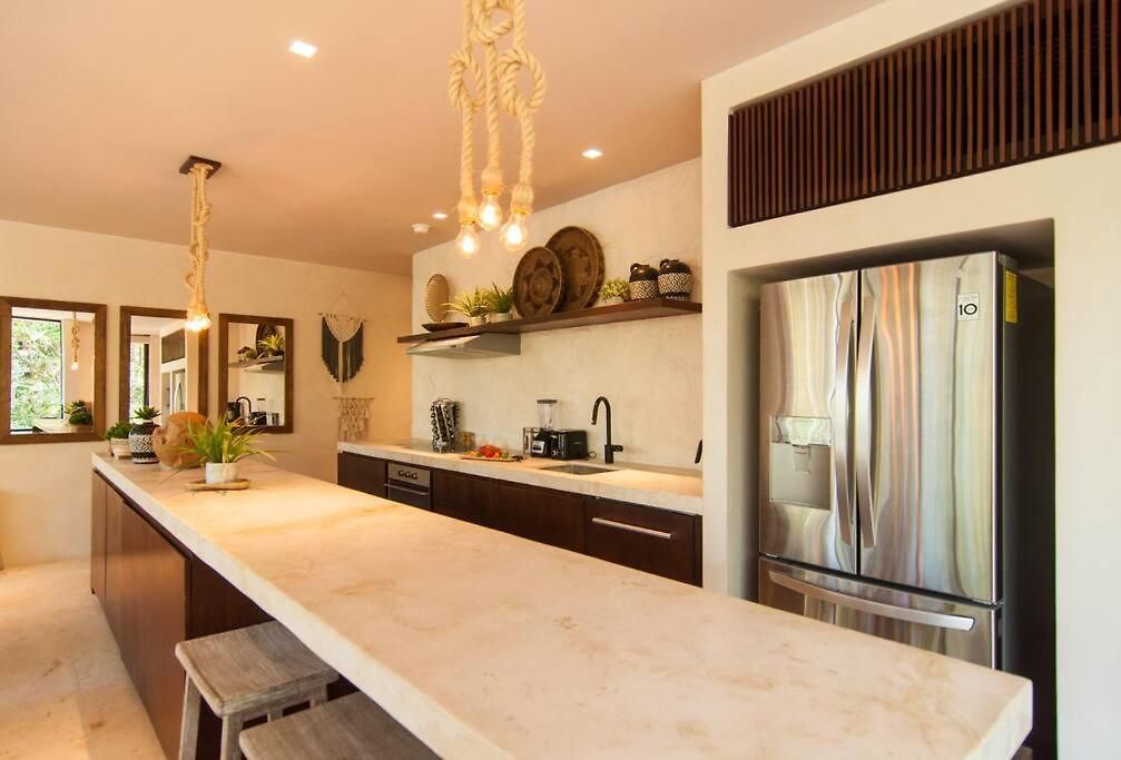 Spectacular Gaia/ph/private Pool Apartment