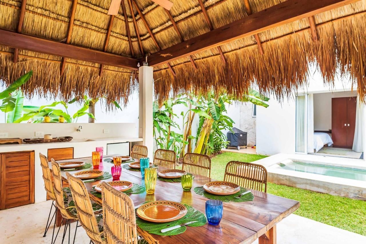 Villa Ek'balam & Flamingo, Luxury Villas, Private Pool, Private Garden, Jacuzzi, 24h Security