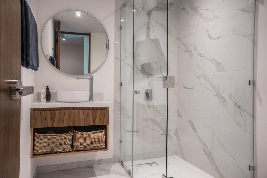 De Lujo, Alberca, Gym, Jacuzzi En Areas Comunes Apartamento