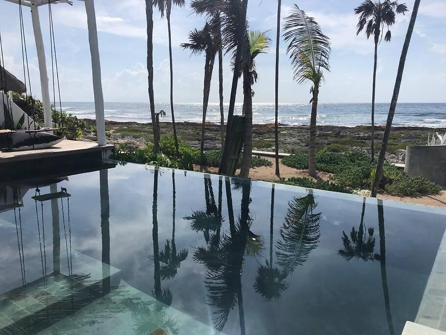 Beachfront Kiin Villa *