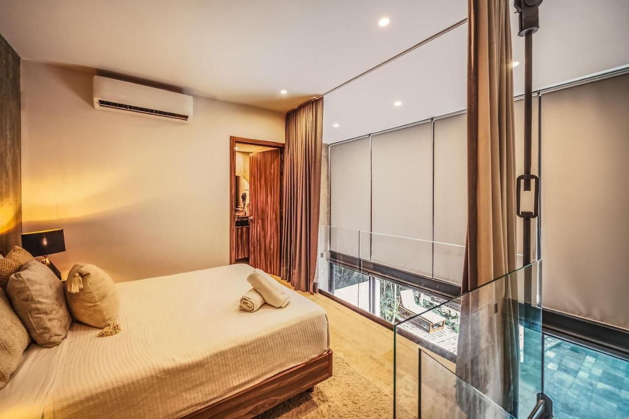 Apartment Incredible 1br Swim Up With Private Cenote And Big Gym